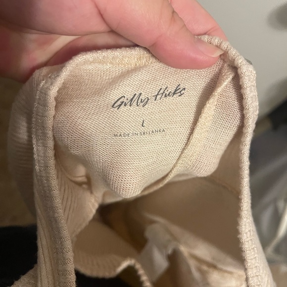 Cute beige cozy jumpsuit from GILLY hicks size L. - Picture 5 of 8